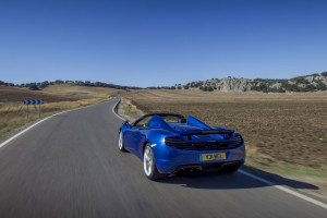 不容错过！F1电竞公开赛，一场全民参与的赛车盛宴